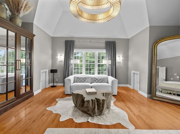 17 Olde Hickory Path, Westborough MA 01581