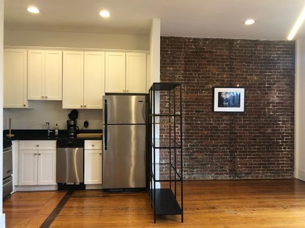 195 Beacon Street 8, Boston MA 02116