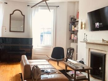 195 Beacon Street