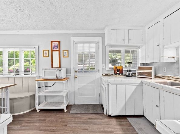 5 Florence St, Rockland MA 02370