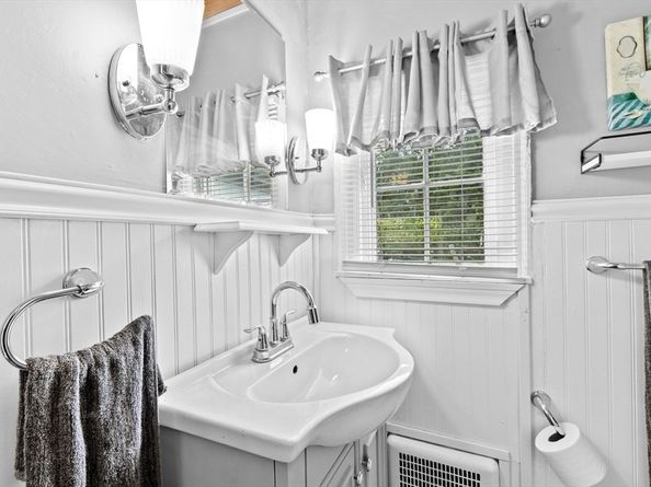 5 Florence St, Rockland MA 02370