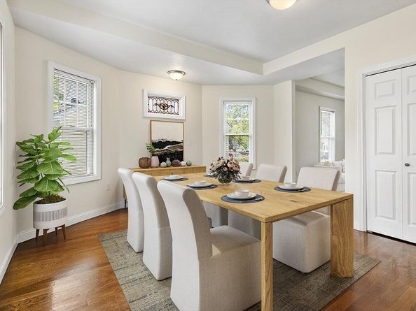 111-113 Pleasant St, Milton MA 02186