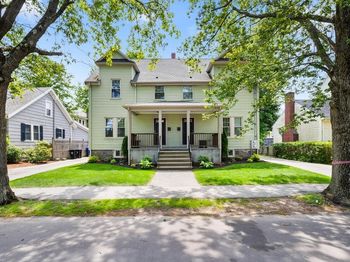 111-113 Pleasant St
