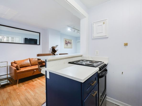 80 Revere St 1, Boston MA 02114
