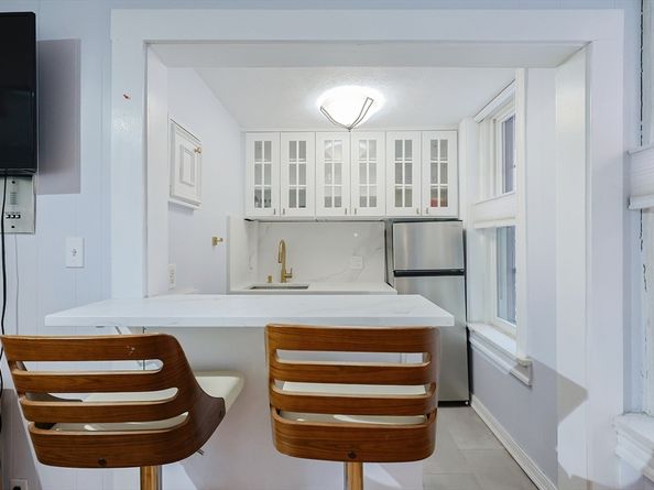 80 Revere St 1, Boston MA 02114