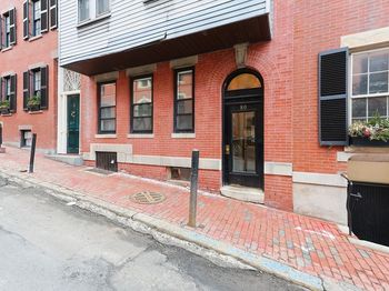80 Revere St