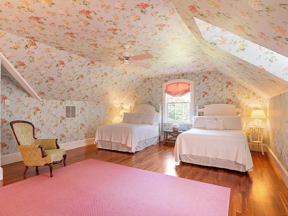 76 Red Coat Ln, Concord MA 01742