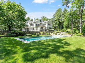 76 Red Coat Ln, Concord MA 01742