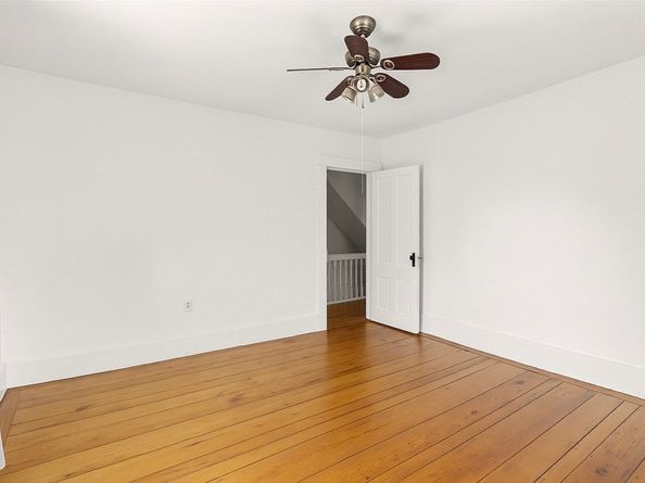 381 Hunnewell St 381, Needham MA 02494