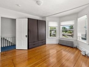 381 Hunnewell St 381, Needham MA 02494