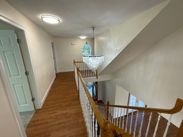 33 Lakeside Dr, Shrewsbury MA 01545