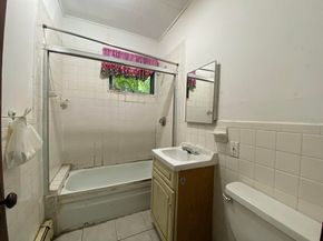 394-396 Pleasant St, Malden MA 02148