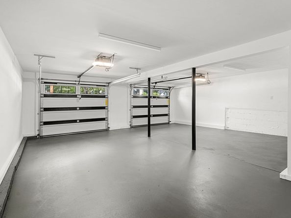 37 Elmcrest Rd, Wakefield MA 01880