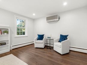 37 Elmcrest Rd, Wakefield MA 01880
