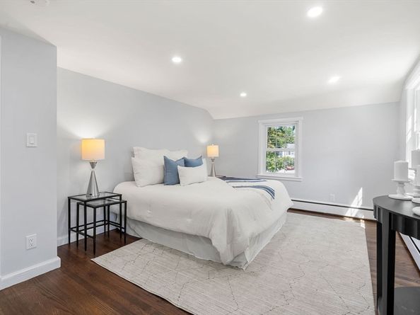 37 Elmcrest Rd, Wakefield MA 01880
