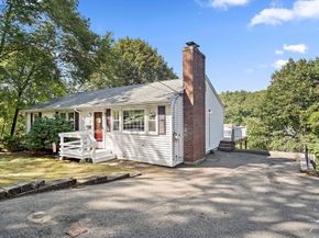 51 Caldwell Rd, Waltham MA 02453