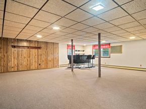 51 Caldwell Rd, Waltham MA 02453