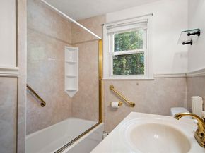51 Caldwell Rd, Waltham MA 02453
