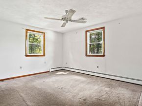 51 Caldwell Rd, Waltham MA 02453