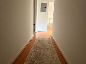 B1 Colonial Dr 8, Andover MA 01810