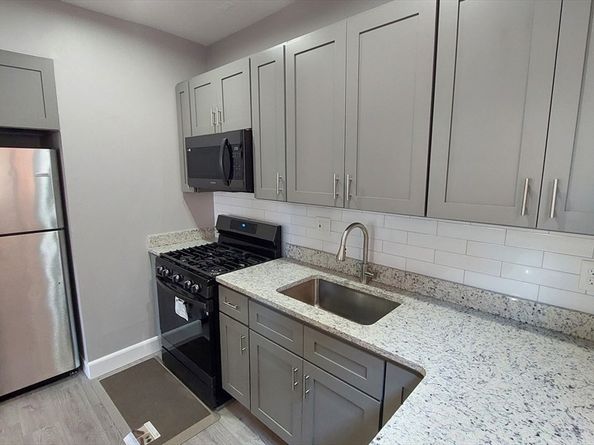99 Harrishof St 2, Boston MA 02121