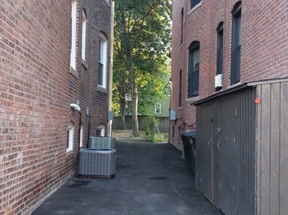 99 Harrishof St 2, Boston MA 02121