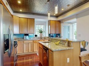 96 Dix St 6, Boston MA 02122