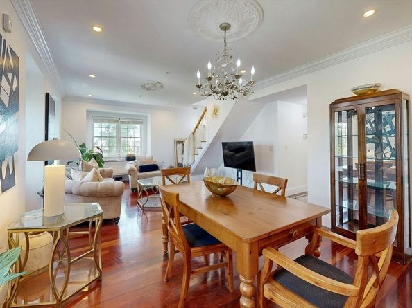 96 Dix St 6, Boston MA 02122