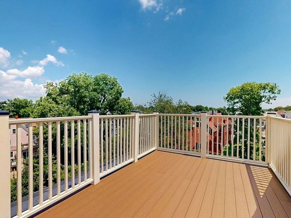 96 Dix St 6, Boston MA 02122