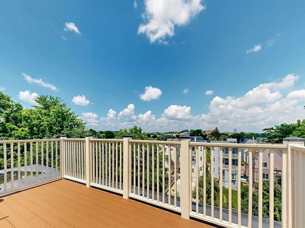96 Dix St 6, Boston MA 02122
