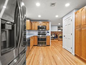6 Geneseo Circle, Milford MA 01757