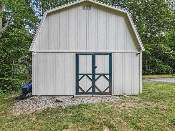 6 Geneseo Circle, Milford MA 01757