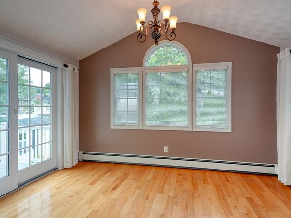 24 Dickson Avenue, Arlington MA 02474