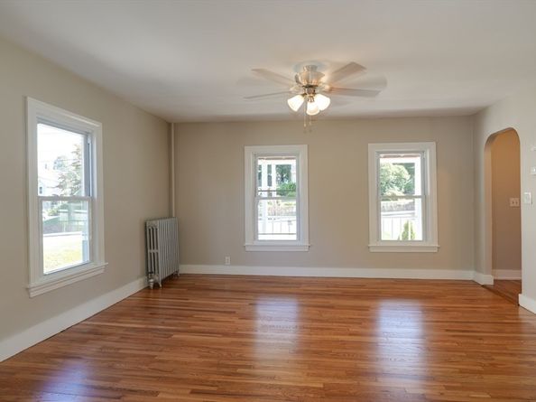 29 Elm Street, Marlborough MA 01752