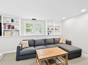 17 Murphys Lane, Scituate MA 02066