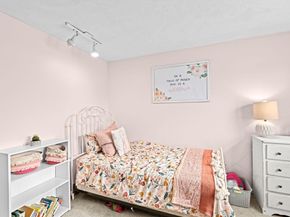 17 Murphys Lane, Scituate MA 02066