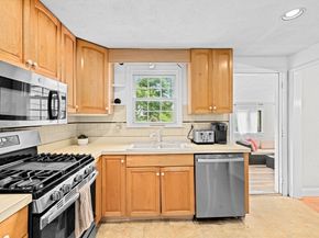 17 Murphys Lane, Scituate MA 02066