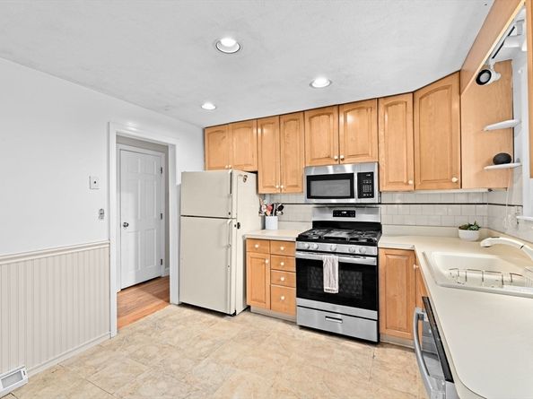 17 Murphys Lane, Scituate MA 02066