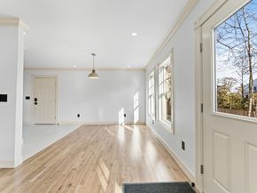 25 Shaw Rd, Wellesley MA 02481