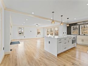 25 Shaw Rd, Wellesley MA 02481