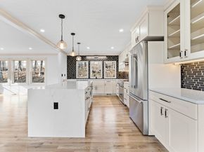 25 Shaw Rd, Wellesley MA 02481
