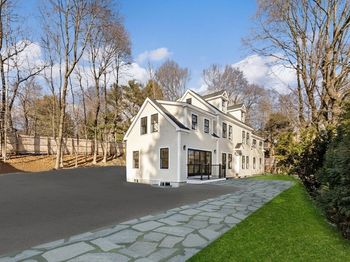 25 Shaw Rd