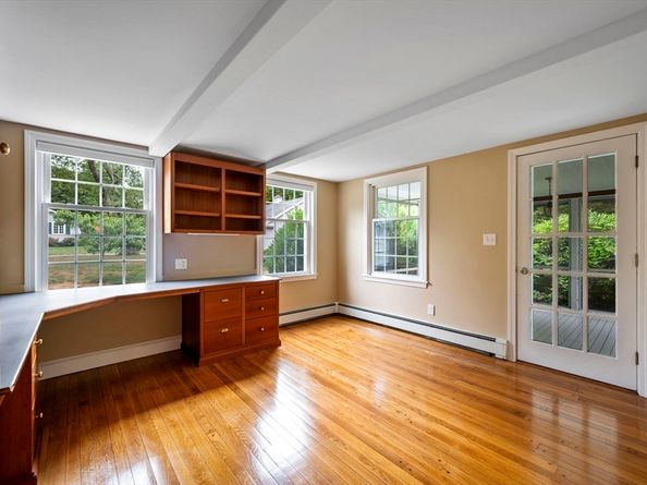 290 Beaver Dam Rd, Scituate MA 02066