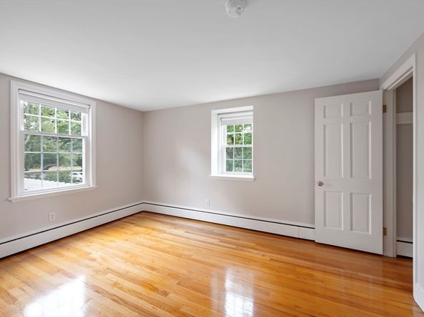 290 Beaver Dam Rd, Scituate MA 02066