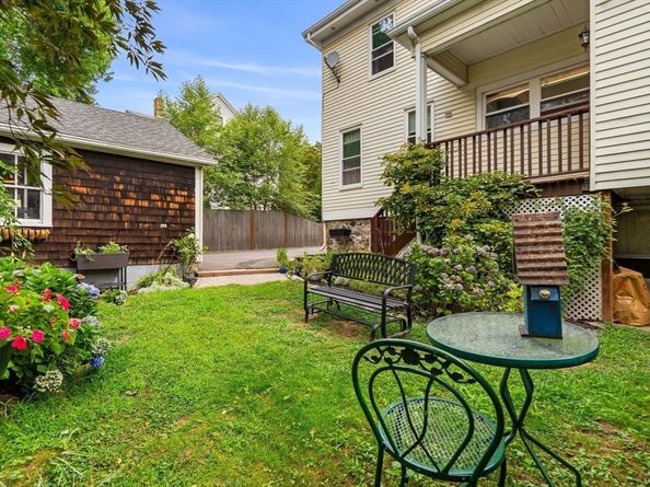 15 Beacon St, Danvers MA 01923
