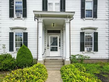 35 Locust St