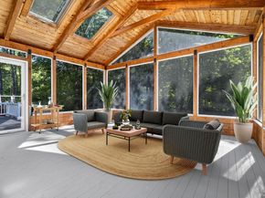 14 Buckmaster Dr, Sudbury MA 01776