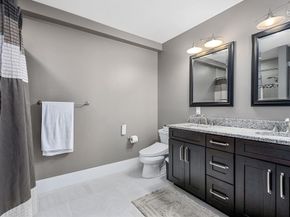 76 Court St. 6, Plymouth MA 02360