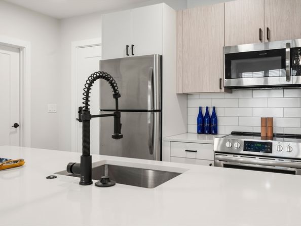 10 Somerset 308, Winthrop MA 02152