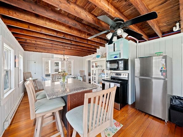 53 Ocean St, Marshfield MA 02050